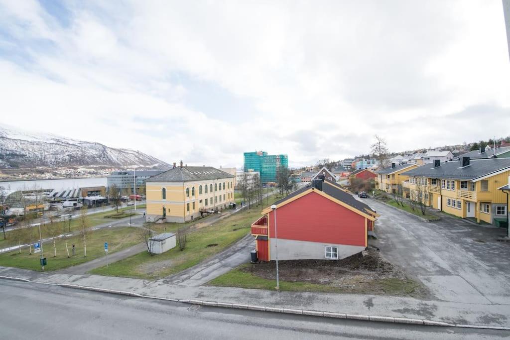 Enter Tromso - Exclusive 4 Bedroom Villa Exterior photo